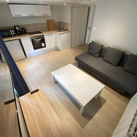 Moderne Pres De La Cathedrale - 196 *